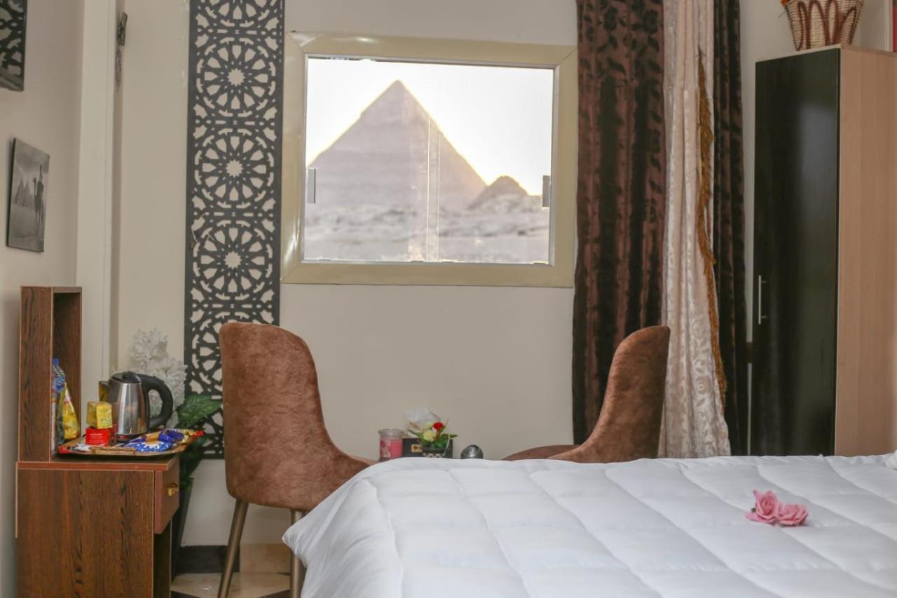 Pyramids Show Hotel Kafret el-Gabal Exterior foto
