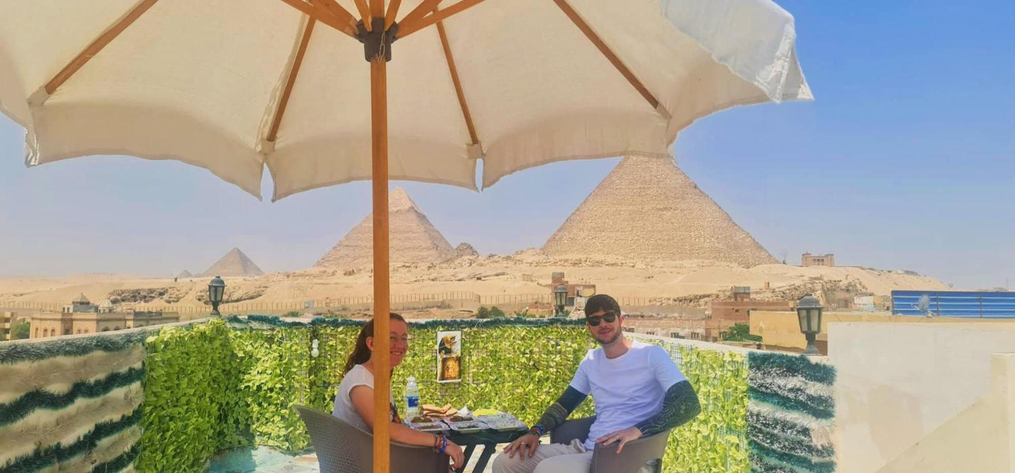 Pyramids Show Hotel Kafret el-Gabal Exterior foto
